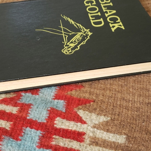 CR 1957 ‘Black Gold' Hardcover - Picture 7 of 9